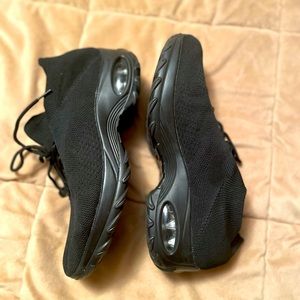 Orthopedic shoes size 11